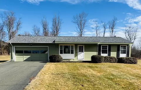 31 Deane Rd, Bernardston, MA 01337 photo 2