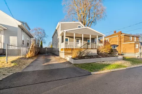 224 Kennedy St, Fall River, MA 02721 photo 3