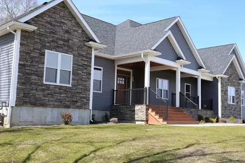 268 Bark St, Swansea, MA 02777