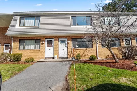 85 Farrwood Dr #85, Haverhill, MA 01835