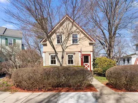 15 Cross St, Westborough, MA 01581
