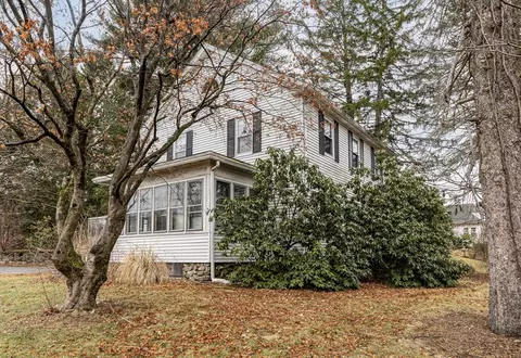 121 Worcester St, Grafton, MA 01536