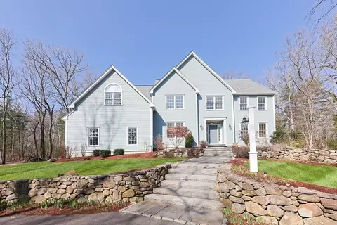235 Underwood St, Holliston, MA 01746
