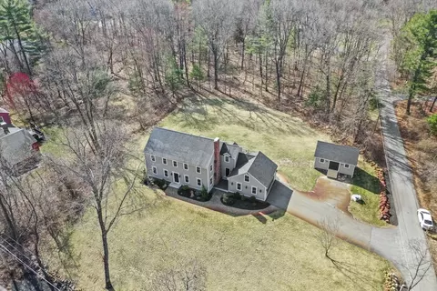 45 Flagg Rd, Westford, MA 01886