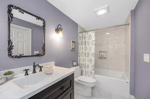 Bath - 29 Washington St, Boxford, MA 01921 photo 1 of 4
