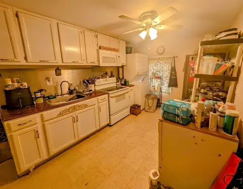 250 N Main St, Webster, MA 01570 photo 19