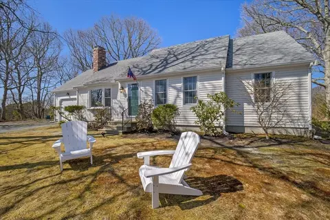 36 Clinton Dr, Yarmouth, MA 02675