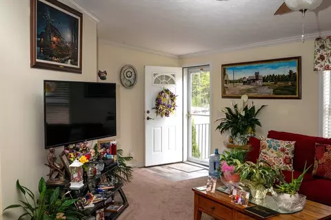 174 Robert Dr, Athol, MA 01331 photo 4