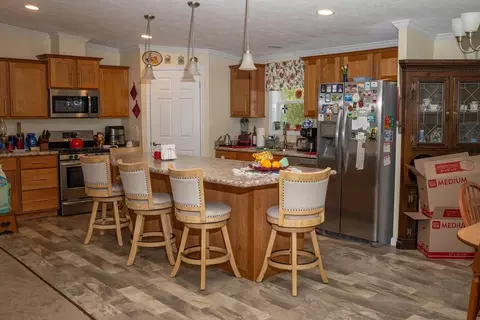 174 Robert Dr, Athol, MA 01331 photo 8