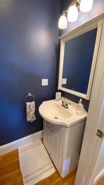 515 E 8th St #1, Boston, MA 02127 photo 21