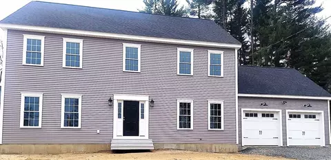 17 Fairlawn St, Grafton, MA 01536