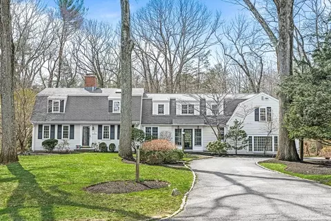 19 Pelham Rd, Weston, MA 02493