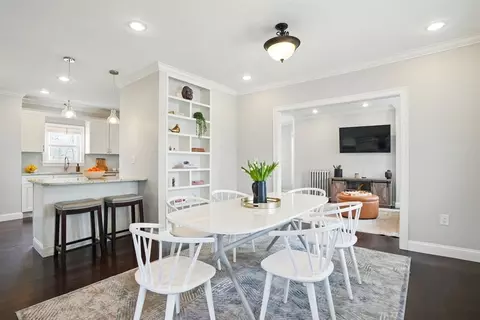 294 S Main St, Attleboro, MA 02703