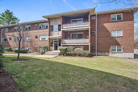 45 Jacqueline #9, Waltham, MA 02452