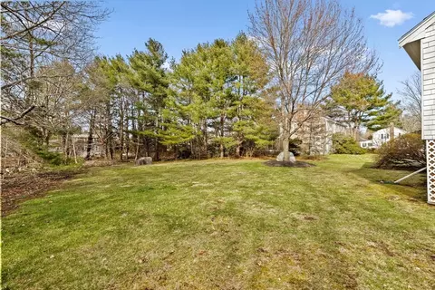Exterior - 19 Presidents Rd, Hingham, MA 02043 photo 8 of 9