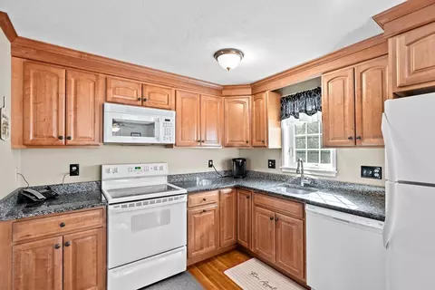 Kitchen - 19 Presidents Rd, Hingham, MA 02043 photo 1 of 4