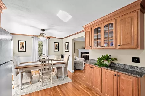 Dining - 19 Presidents Rd, Hingham, MA 02043 photo 1 of 5