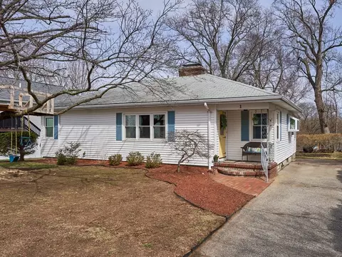 1 Labelle St, Marlborough, MA 01752