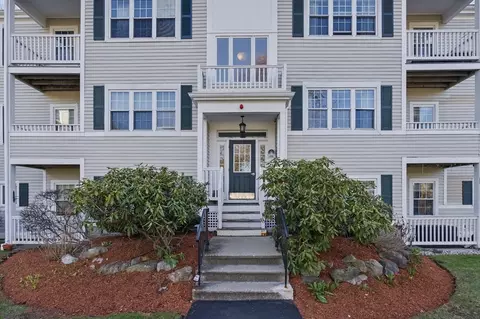 450 Brookside Dr #L, Andover, MA 01810