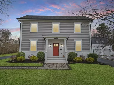 131 Andover St #1, Andover, MA 01810