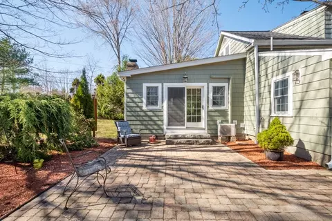 232 Randall Rd, Berlin, MA 01503 photo 32