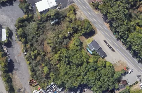 888 Turnpike St, Canton, MA 02021