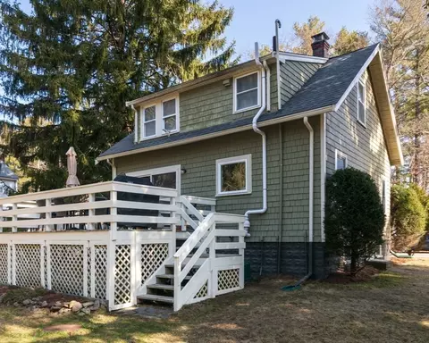 Exterior - 501 Spring St, Hanson, MA 02341 photo 4 of 11