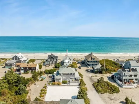 25 Harvard St, Scituate, MA 02066