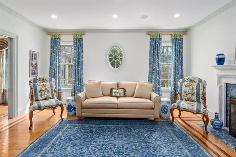 80 Loring Rd, Weston, MA 02493 photo 5