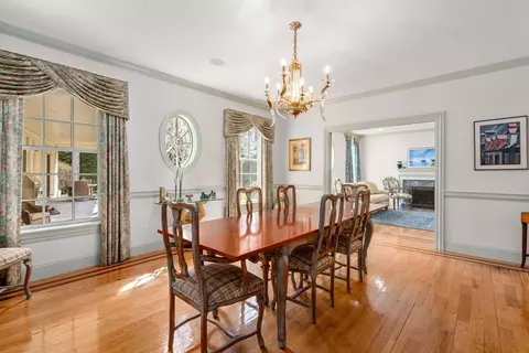 80 Loring Rd, Weston, MA 02493 photo 3