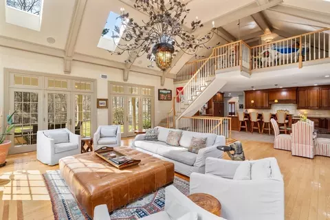 80 Loring Rd, Weston, MA 02493 photo 12