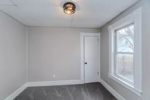 9 Ladd St, Springfield, MA 01109 photo 10