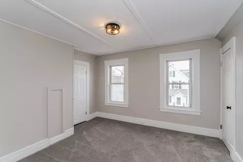 9 Ladd St, Springfield, MA 01109 photo 18