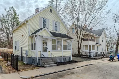 9 Ladd St, Springfield, MA 01109 photo 21