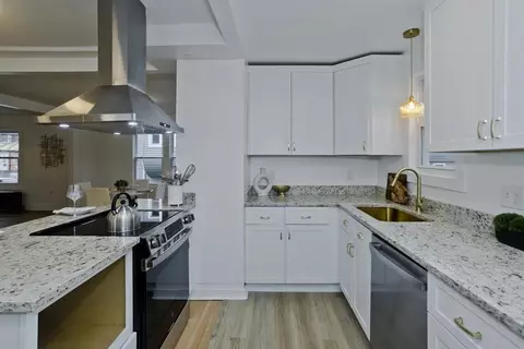 56 Colonial Ave, Springfield, MA 01109 photo 23