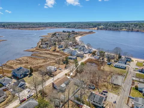 7 Roosevelt St, Wareham, MA 02571 photo 5