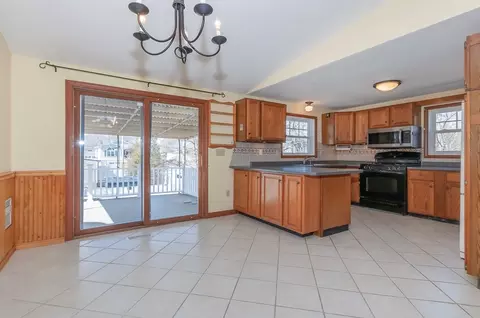 7 Roosevelt St, Wareham, MA 02571 photo 10