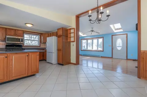 7 Roosevelt St, Wareham, MA 02571 photo 9