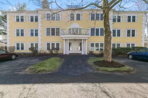 1 Riverview Blvd #6-205, Methuen, MA 01844