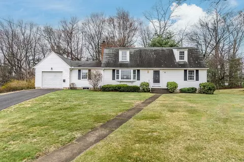 101 Melwood Ave, East Longmeadow, MA 01028