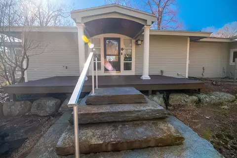 1 Gay Farm Way, Westwood, MA 02090