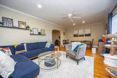 102 Sewall Ave #5, Brookline, MA 02446