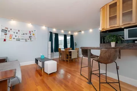 140 Quincy Ave #8, Quincy, MA 02169