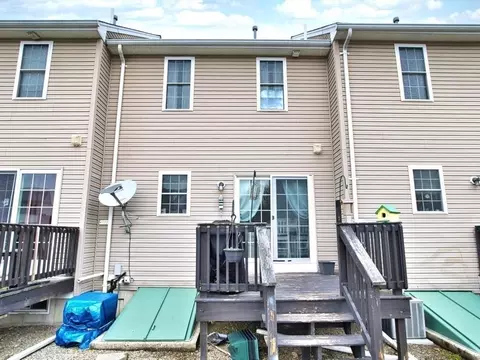 Exterior - 5055 N Main St #2, Fall River, MA 02720 photo 6 of 7