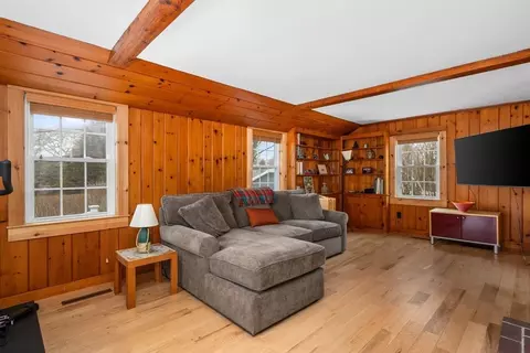 9 Pine Tree Dr, Barnstable, MA 02632 photo 11