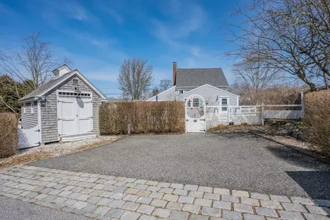 9 Pine Tree Dr, Barnstable, MA 02632 photo 23