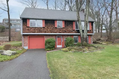 107 Old Country Way, Braintree, MA 02184