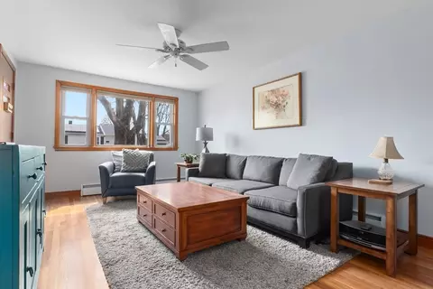34 Longmeadow Rd, Beverly, MA 01915 photo 4