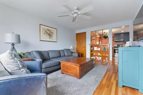 34 Longmeadow Rd, Beverly, MA 01915 photo 3