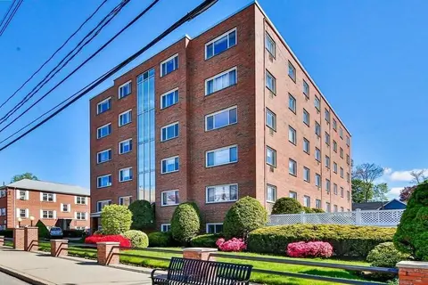 215 Massachusetts #36, Arlington, MA 02474